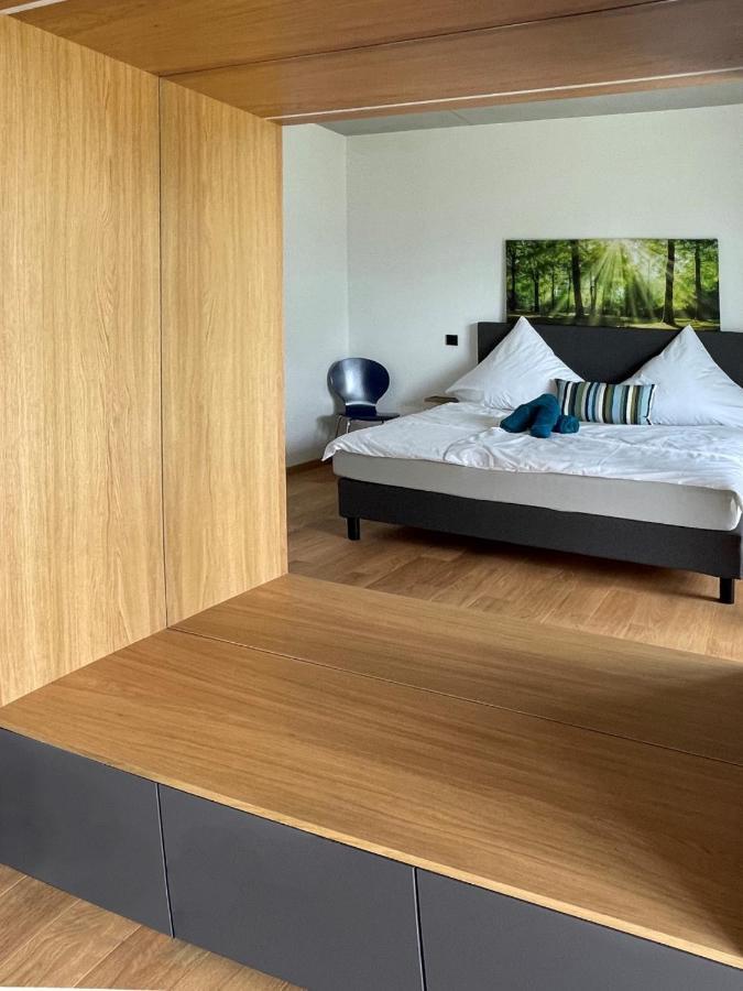 Apartamento Neubau Gruener Wolpertinger Designwhg 106Qm Barrierefrei Breitbrunn am Chiemsee Exterior foto